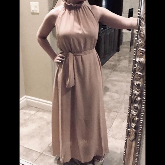 Chiffon Halter Neck Bridesmaids Dress - Picture 4 of 10